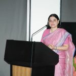 Ms.-Maneka-Gandhi-Receives-Shining-World-Compassion-Award-10