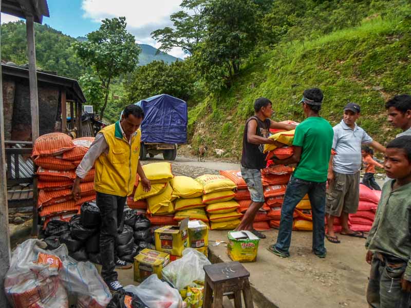 Timely Aid For Those Displaced By Flooding In Nepal The Supreme Master Ching Hai News Magazine