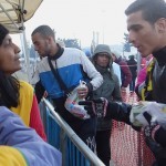 Providing vegan food, and flyers with Master’s comforting words in Arabic and English to the refugees in Idomeni, Greece – December 5, 2015