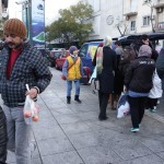20151214 around 8AM refugees are blissful happy to receive our foods and flyer at Victory Park in Athens Greece (18)