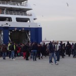 20151215 around 8AM thousands of refugees arriving at Pireaus harbor in Athens Greece (11)