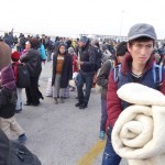 20151215 around 8AM thousands of refugees arriving at Pireaus harbor in Athens Greece (13)
