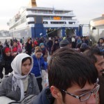 20151215 around 8AM thousands of refugees arriving at Pireaus harbor in Athens Greece (15)