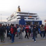 20151215 around 8AM thousands of refugees arriving at Pireaus harbor in Athens Greece (16)