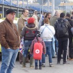 20151215 around 8AM thousands of refugees arriving at Pireaus harbor in Athens Greece (24)