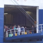 20151217 ferry carrying thousands of refugees arriving in Pireaus harbor in Athens Greece (7)