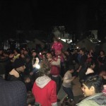 Refugees and volunteers dancing (13)