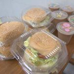 160442-Our Association Taipei Center provided vegan hamburgers and beverages at the lecture