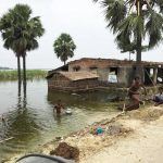 170657_Assisting Flood Victims in Bihar Province, India (6)