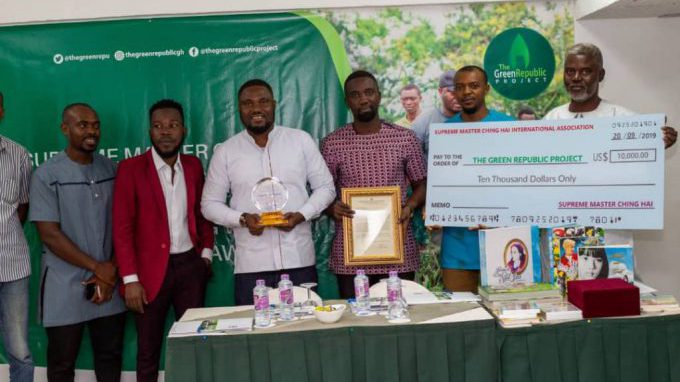 The Green Republic Project The Shining World Protection Award_Accra Ghana 190915 (1)